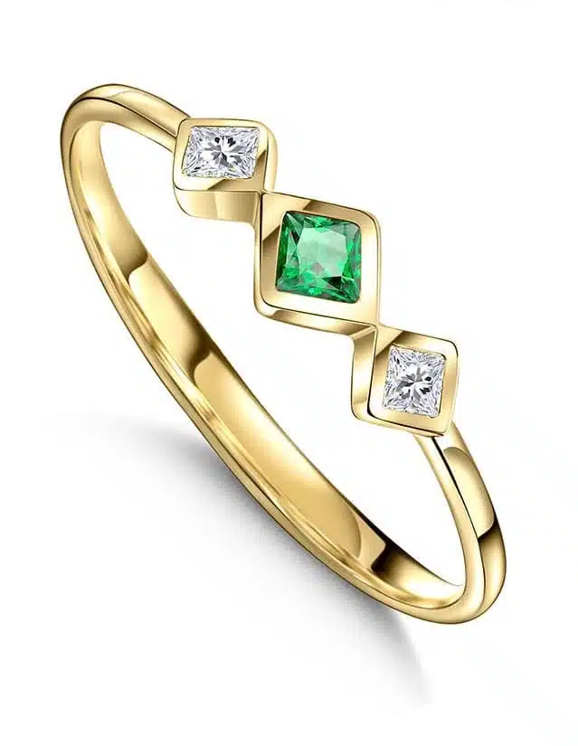 Jewelry Retouching Visual 2026